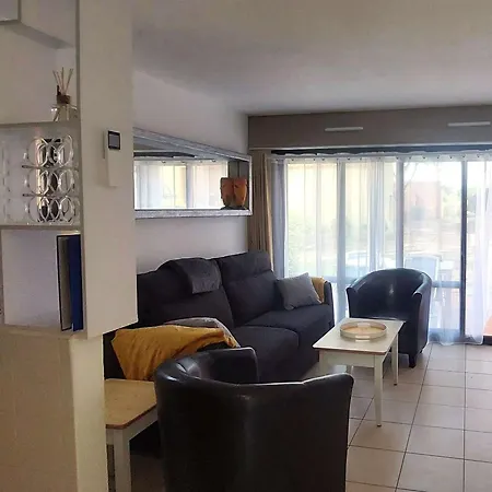 Сasa de vacaciones Magnifique T2 Renove, Climatise, 4 Pers Avec Terrasse Sud, Parking, Piscine Chauffee Et Mini Club - Fr-1-607-201 *