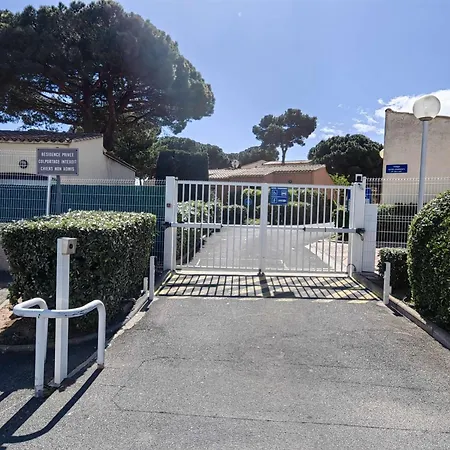 Magnifique T2 Renove, Climatise, 4 Pers Avec Terrasse Sud, Parking, Piscine Chauffee Et Mini Club - Fr-1-607-201 * Agde